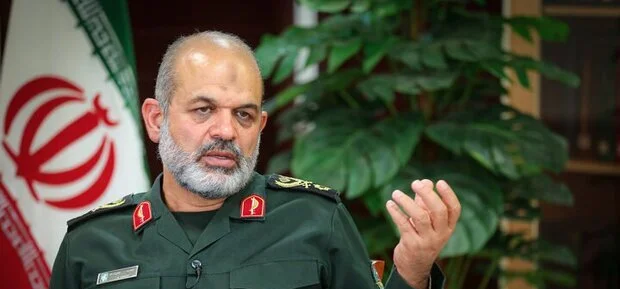 IRGC Chief Vahidi Says No Foreign Power Has Right to Intervene in Persian Gulf